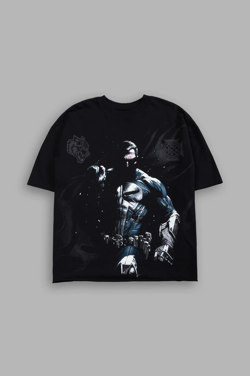 Punisher Grunge Mid-Length Raw Hem Tee in Black Regular